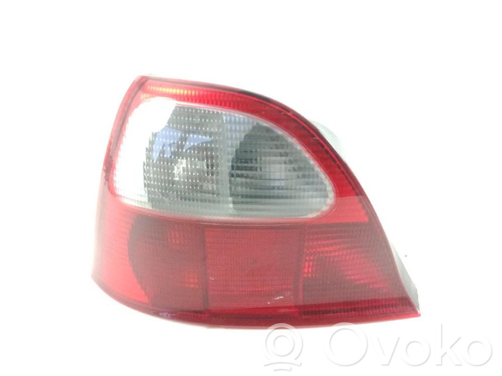 MG ZR Galinis žibintas kėbule 