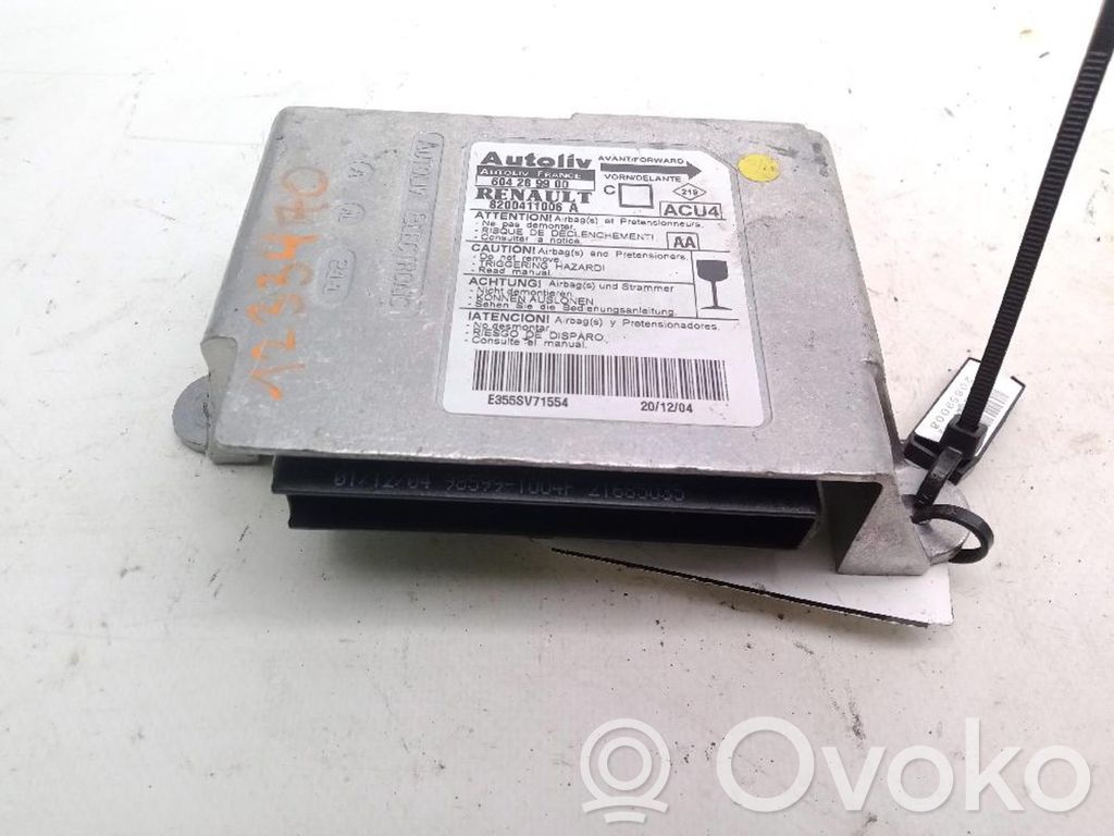 Renault Megane II Airbag control unit/module 