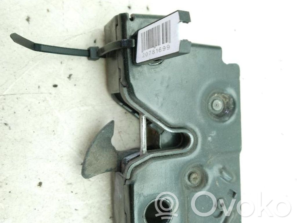 Seat Leon (5F) Tie down hook / loop 