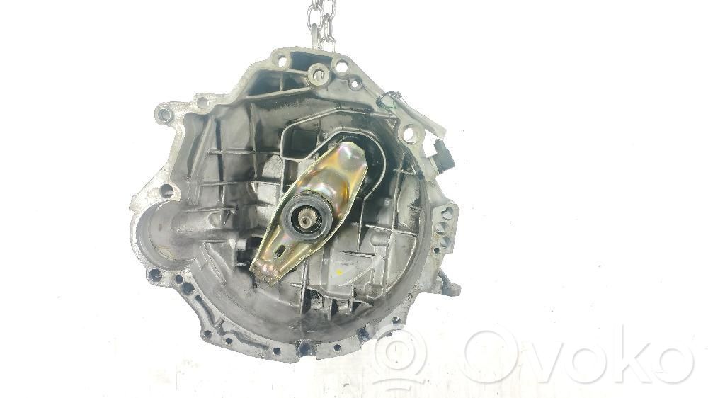 Volkswagen PASSAT B5 Manual 5 speed gearbox 