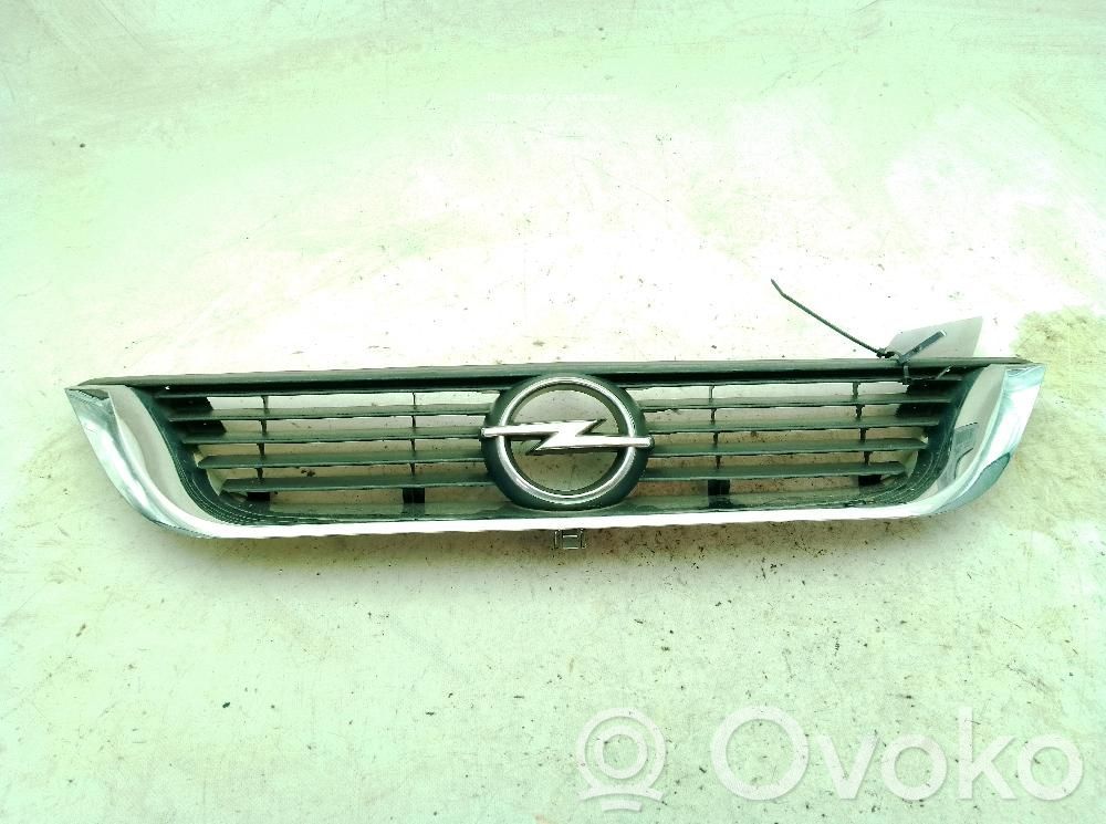 Opel Vectra B Front grill 