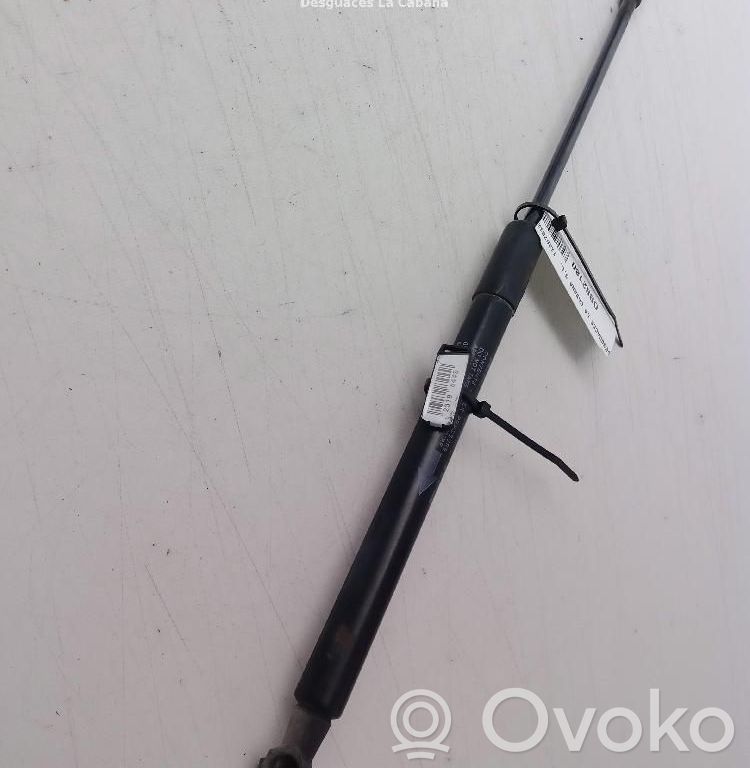 Amortyzator / Siłownik szyby klapy tylnej / bagażnika   6896005082