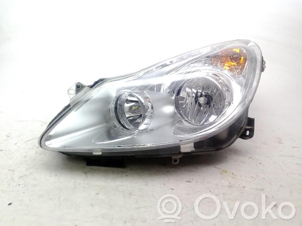 Opel Corsa D Priekšējais lukturis 