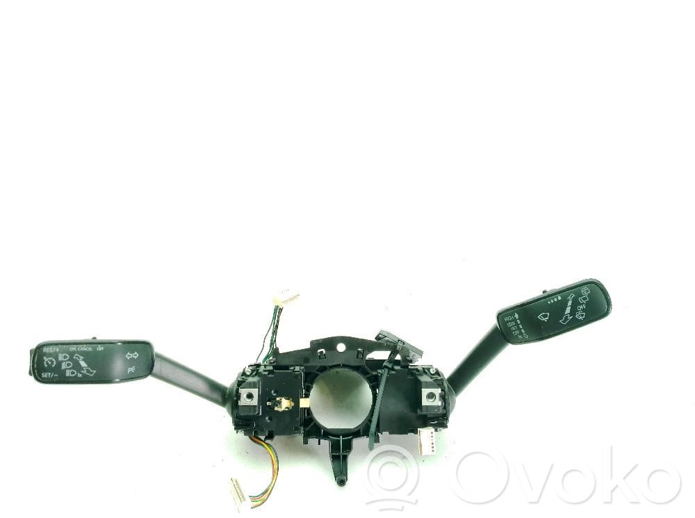 Seat Leon (5F) Interruptor de luz 