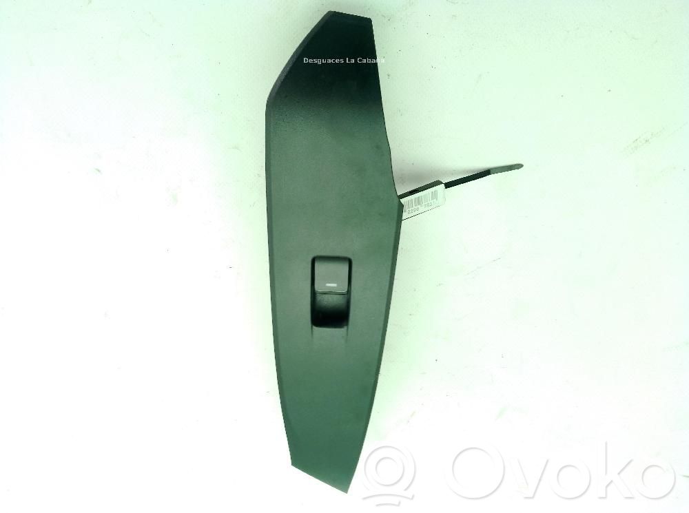 Elektrisko logu slēdzis   GKL166370A