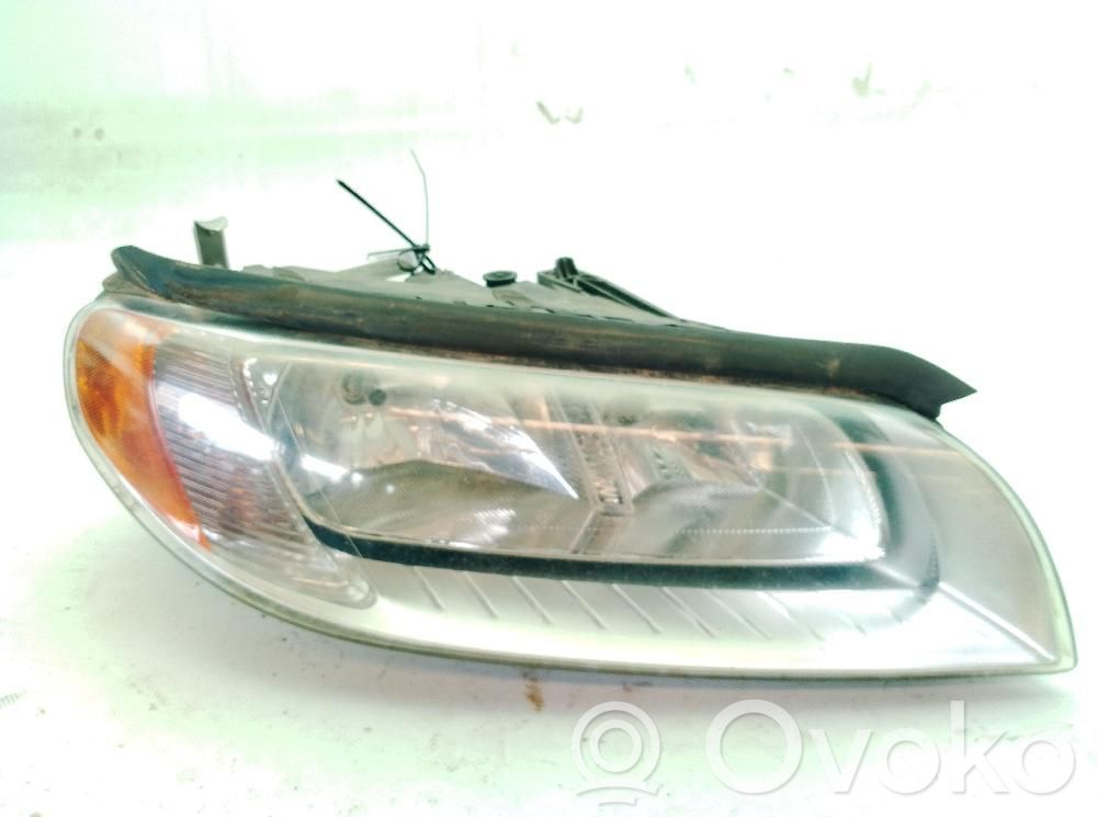 Volvo XC70 Headlight/headlamp 