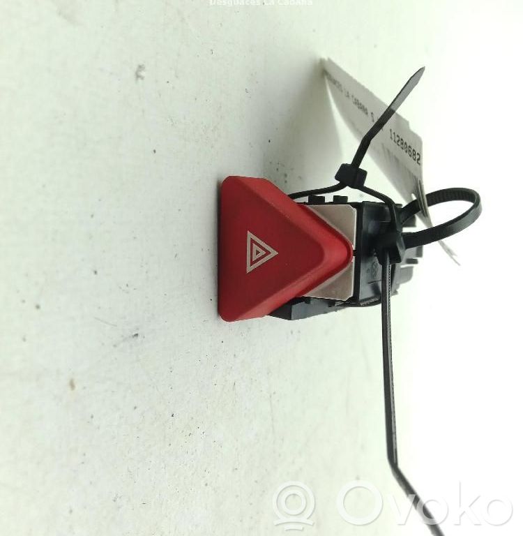 Volkswagen Tiguan Other switches/knobs/shifts 
