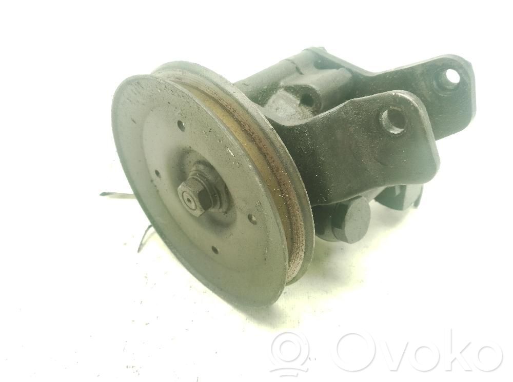 Nissan Terrano Power steering pump 