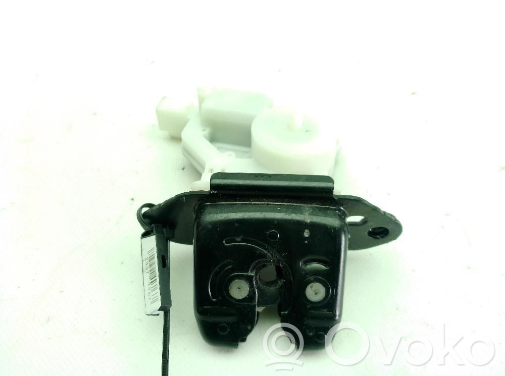 Renault Kadjar Tailgate lock latch 