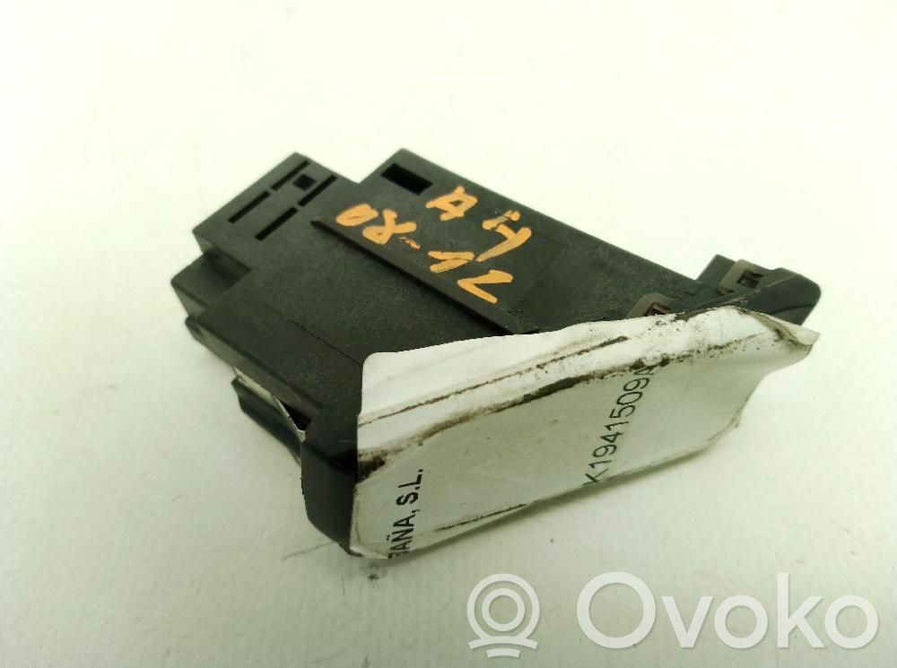Comutator lumini pericol   8K1941509A