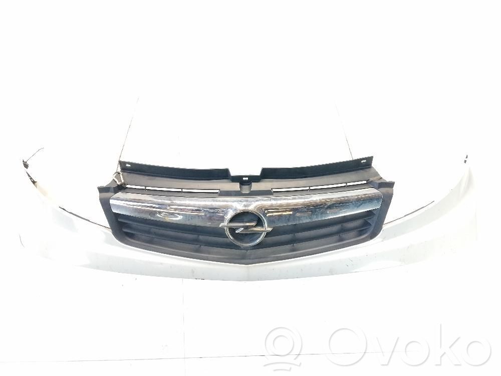 Opel Vivaro Etusäleikkö 