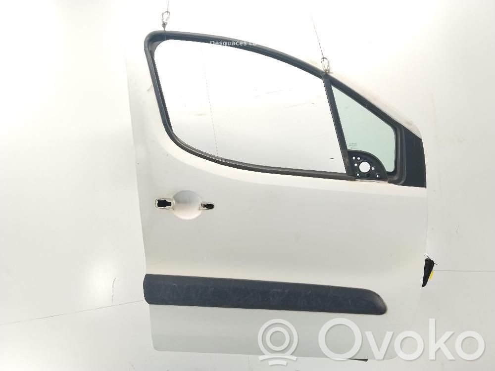 Puerta delantera   9004Z6