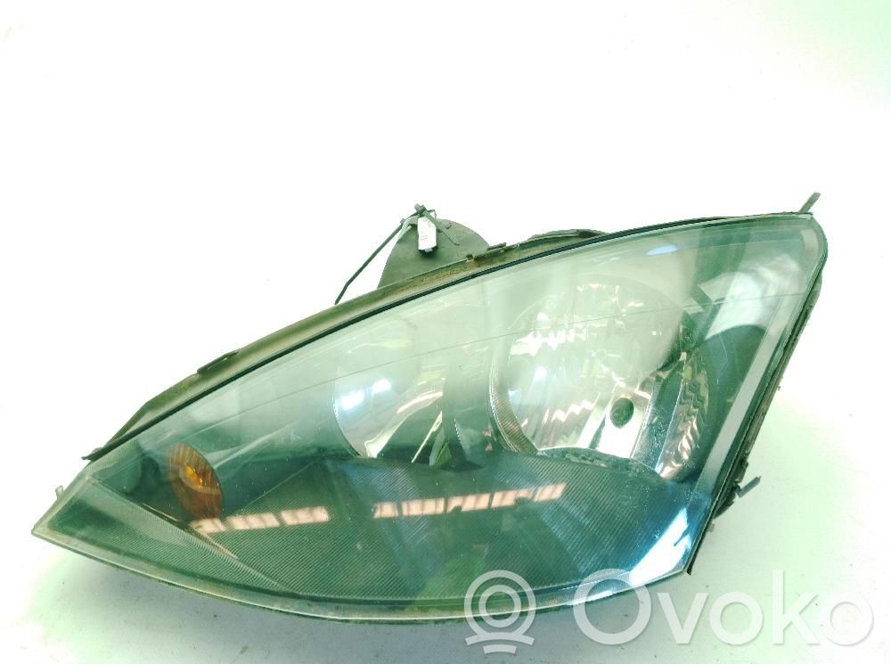 Ford Focus Headlight/headlamp 
