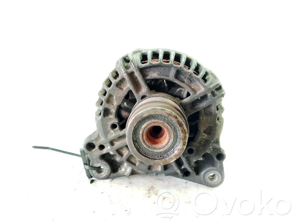 Volkswagen PASSAT B5.5 Generatore/alternatore