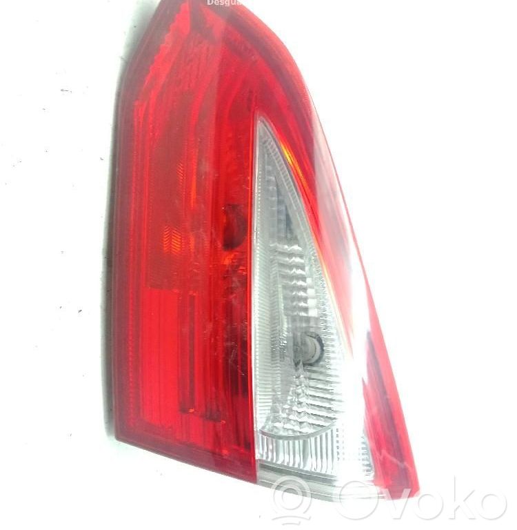Ford Focus Lampă spate în capacul portbagajului 