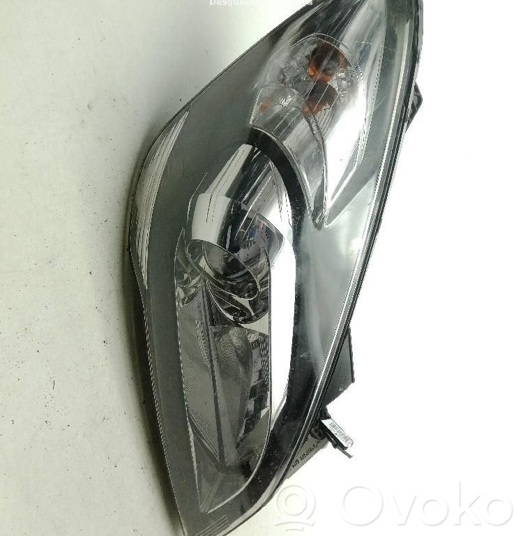 KIA Ceed Priekšējais lukturis 