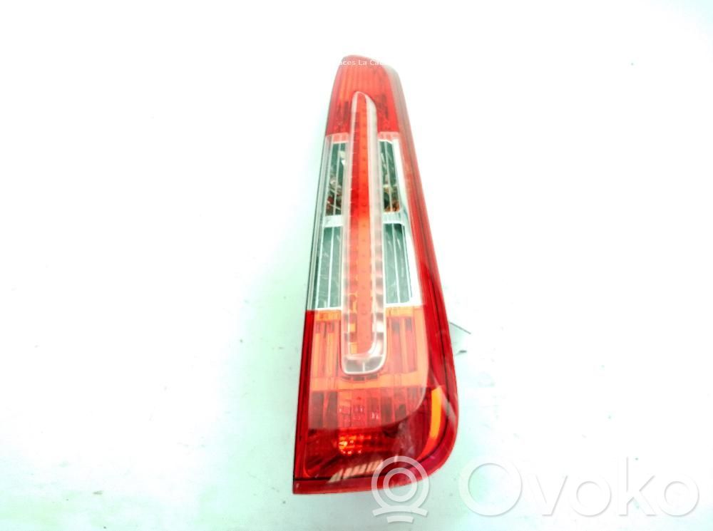 Ford C-MAX I Luci posteriori 
