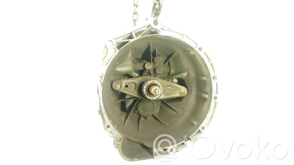 BMW 1 E81 E87 Cutie viteze manuală cu 5 trepte 