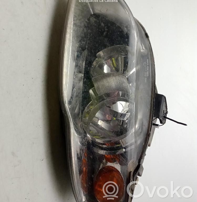 Phare frontale   8E0941003AJ