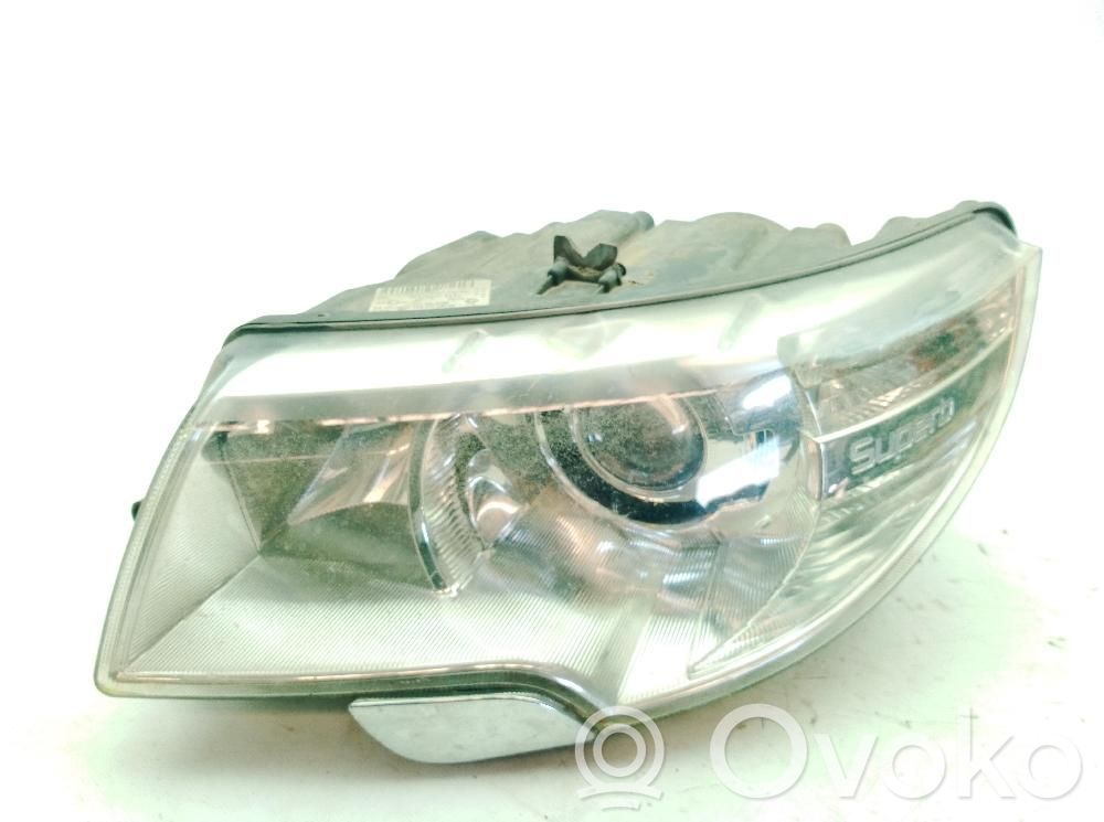 Skoda Superb B6 (3T) Lampa przednia 