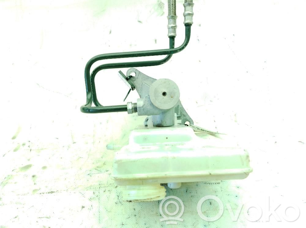 Główny cylinder hamulca   460110032R