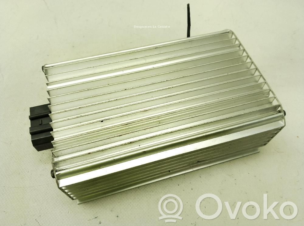 Audi A8 S8 D3 4E Amplificator antenă aeriană 