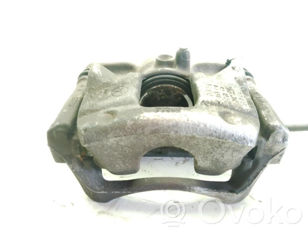Mercedes-Benz A W176 Pinza del freno anteriore
