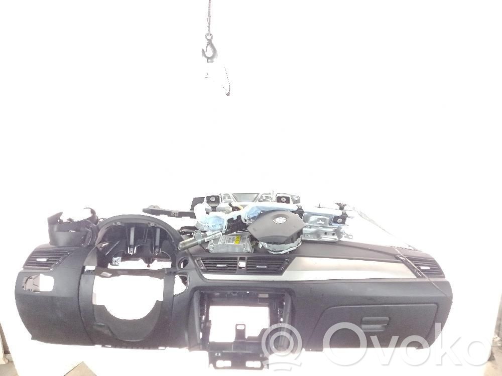 BMW X1 E84 Set airbag con pannello