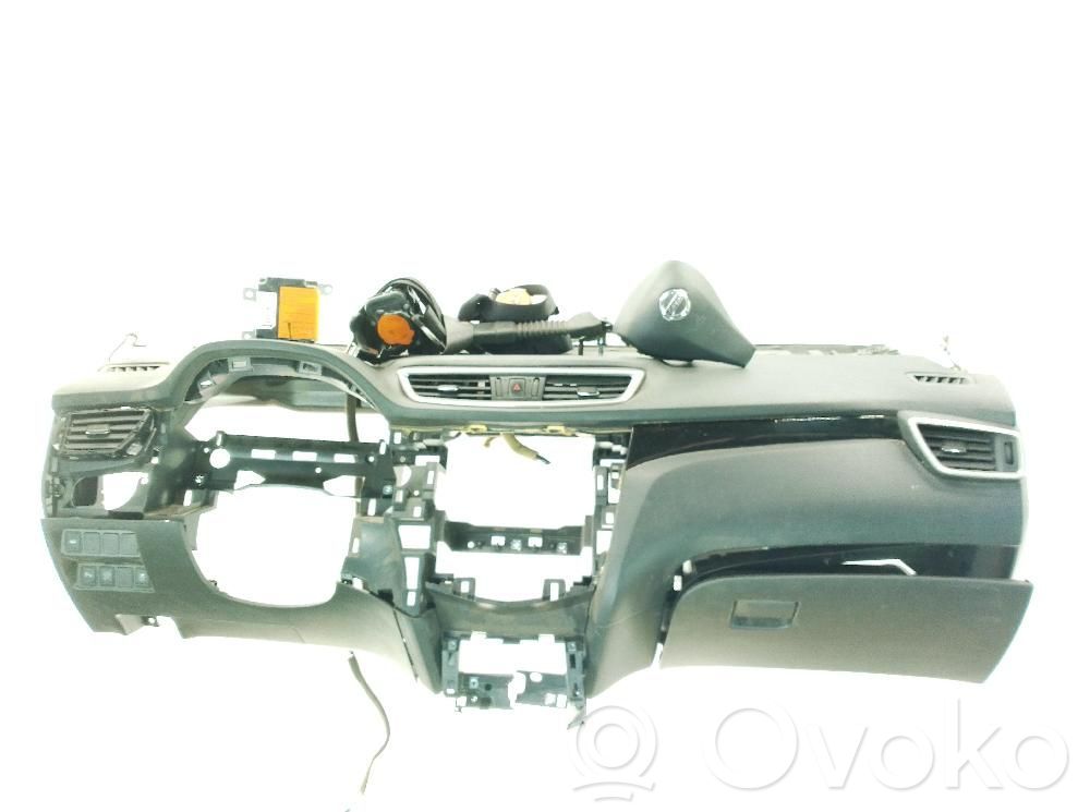 Nissan Qashqai Set airbag con pannello