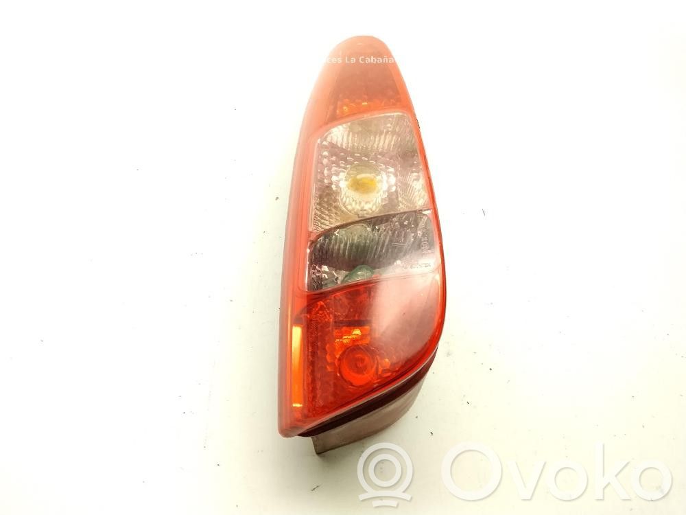 Peugeot 807 Galinis žibintas kėbule