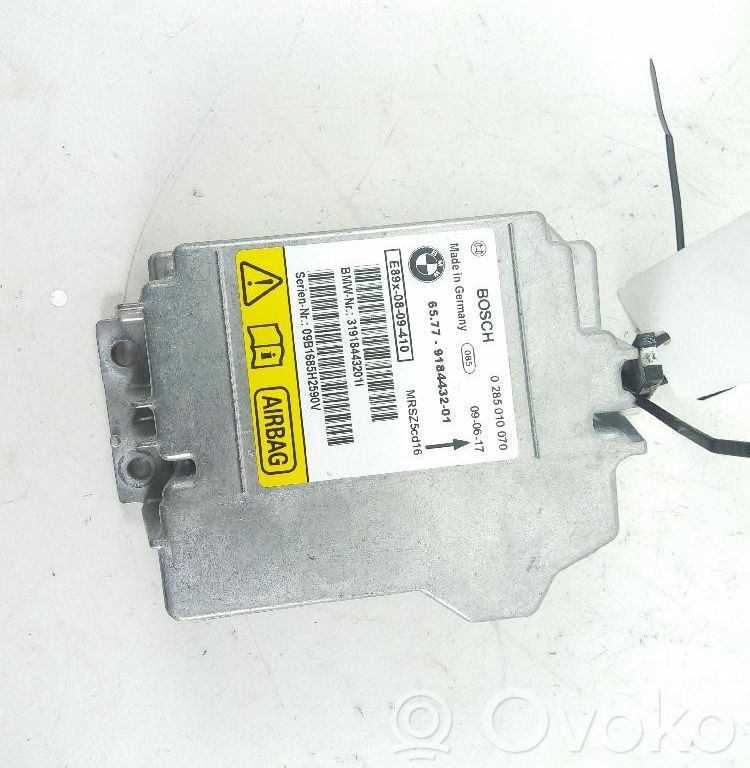 BMW 1 E81 E87 Oro pagalvių valdymo blokas