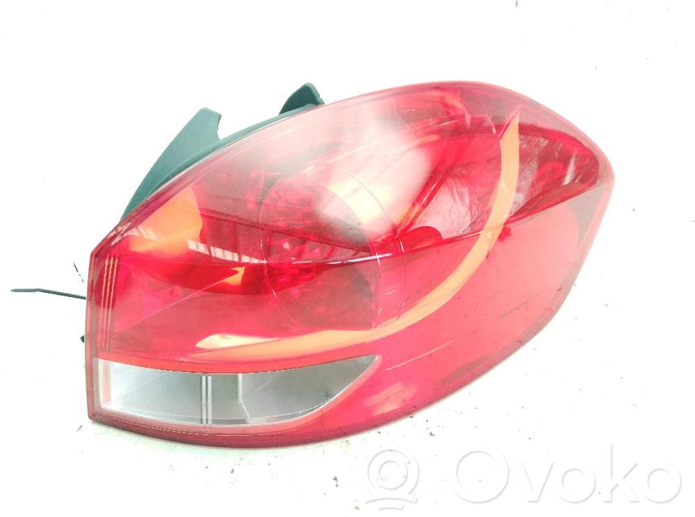 Renault Clio III Luz trasera/de freno
