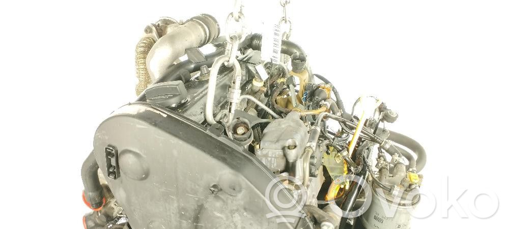 Audi A4 S4 B5 8D Motor 