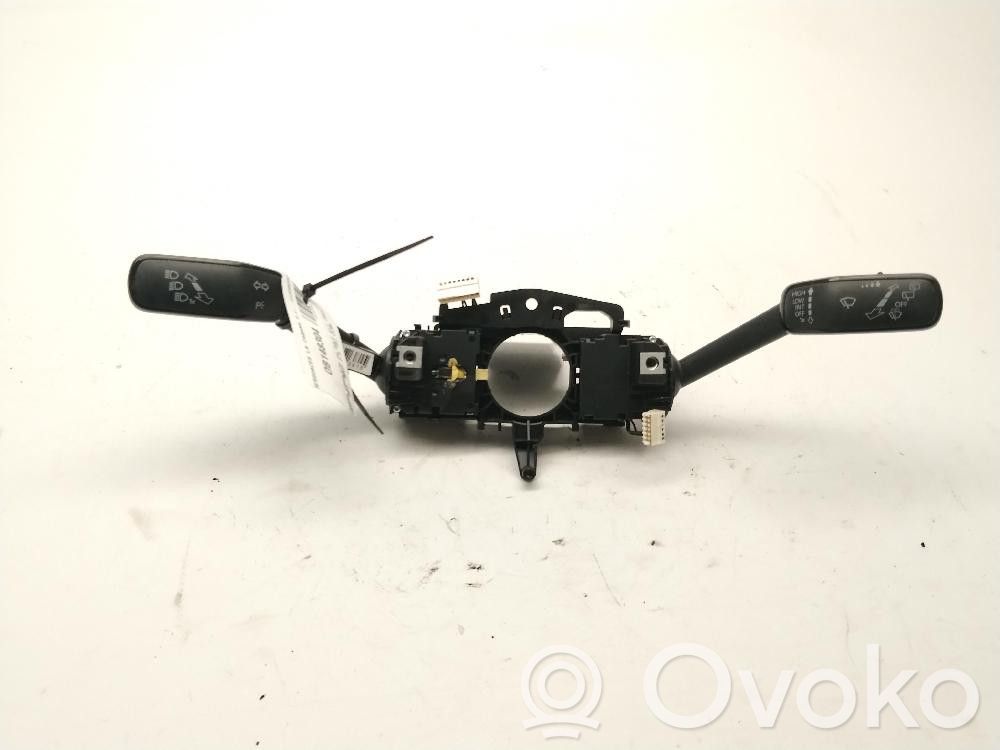 Volkswagen Golf VII Interruptor de luz 
