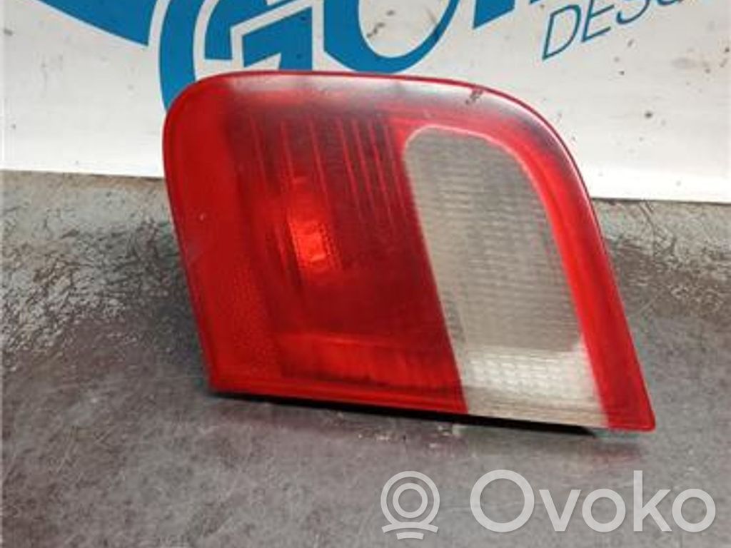 Lámpara de faros/luces traseros