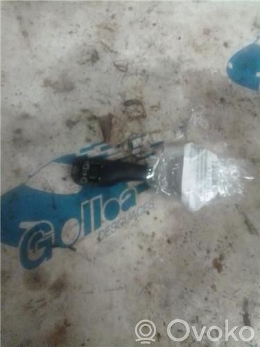 Interruptor del limpiaparabrisas   8375407I