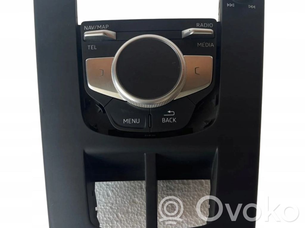 Head unit multimedia control   8V0919614BJ