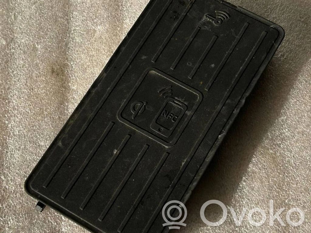 Audi A4 Allroad B9 Antena (GPS antena) 