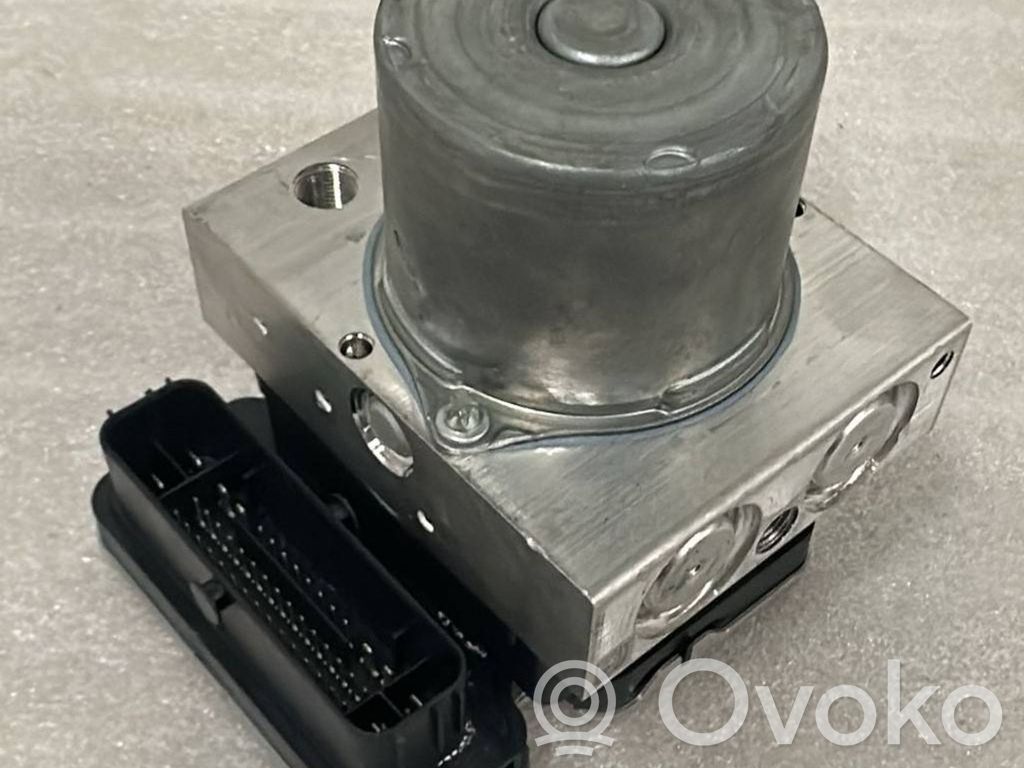 Audi A4 S4 B9 8W ABS-pumppu 