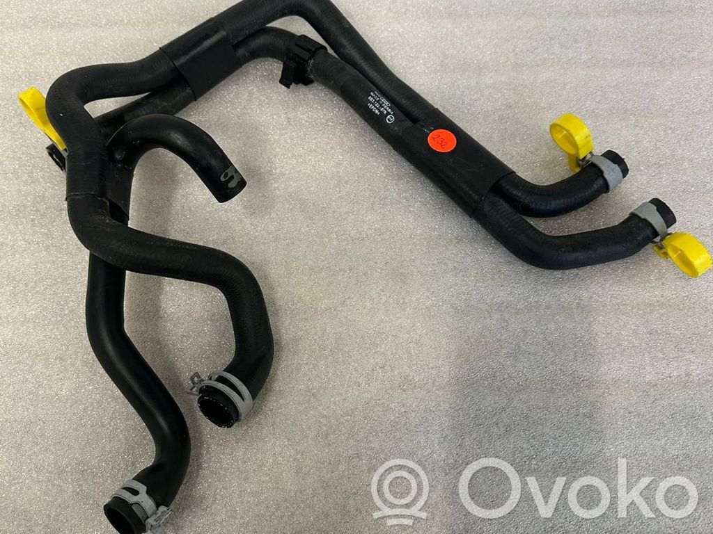 Engine coolant pipe/hose   8B3122157K