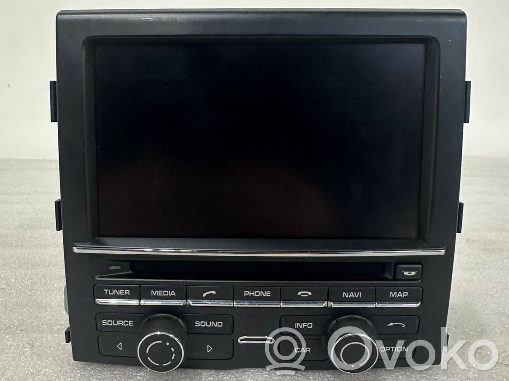 Porsche Cayenne (92A) Radio/CD/DVD/GPS head unit 