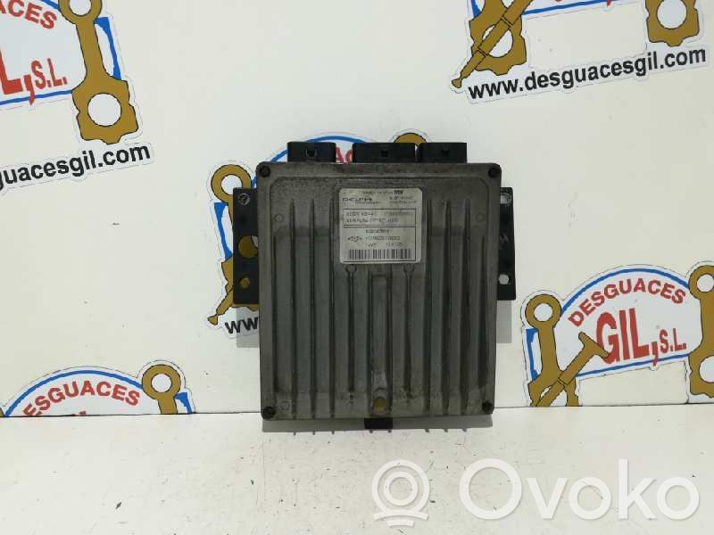 Renault Clio III Engine control unit/module 