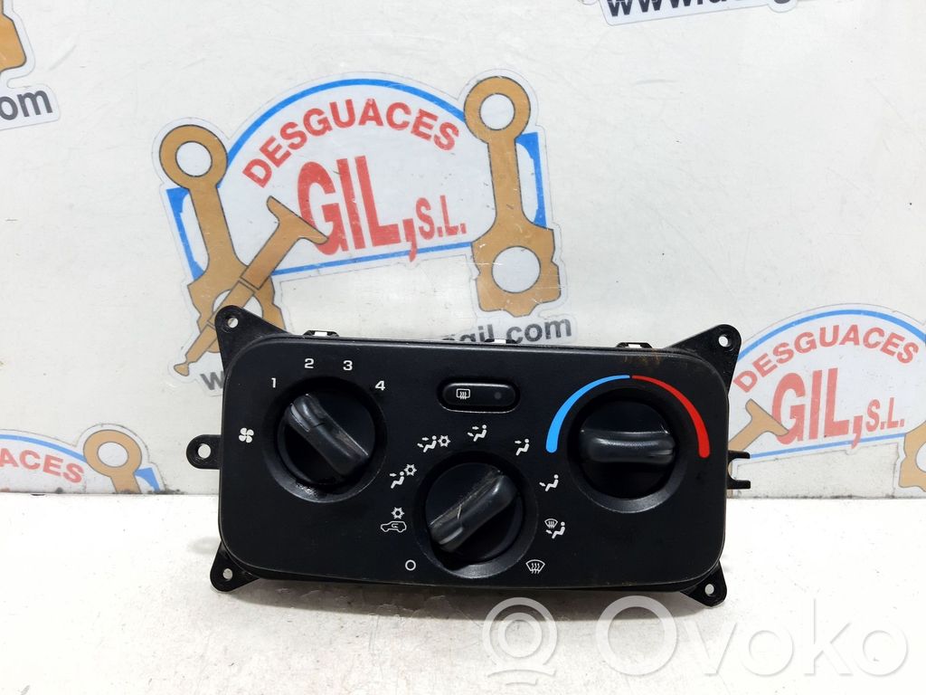 Jeep Cherokee KJ Unitate control climatizare 