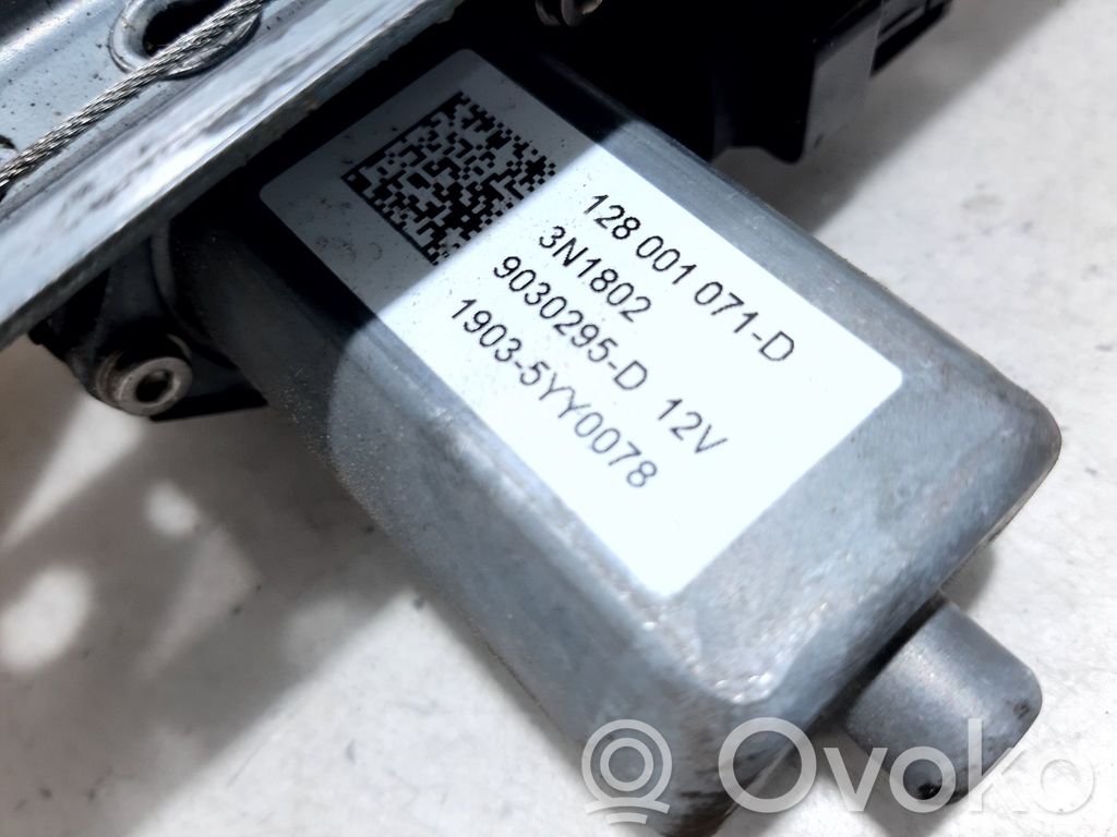 Dacia Dokker Elektryczny podnośnik szyby drzwi przednich 