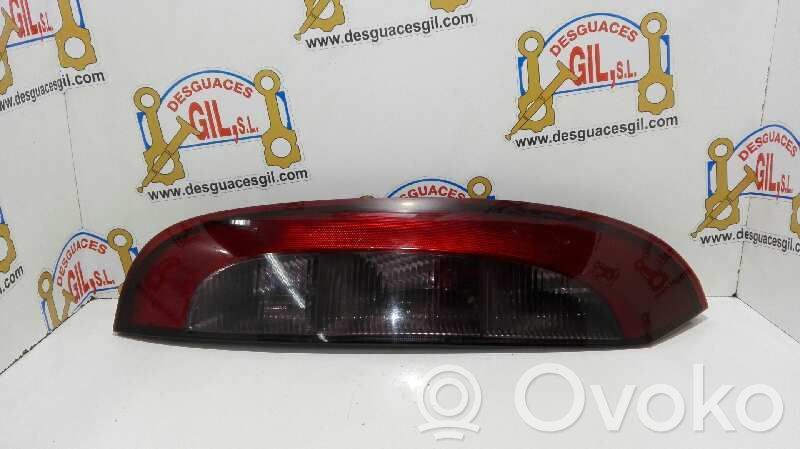Luz trasera/de freno   14300