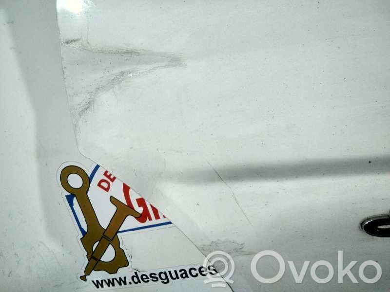 Priekinės durys   81135