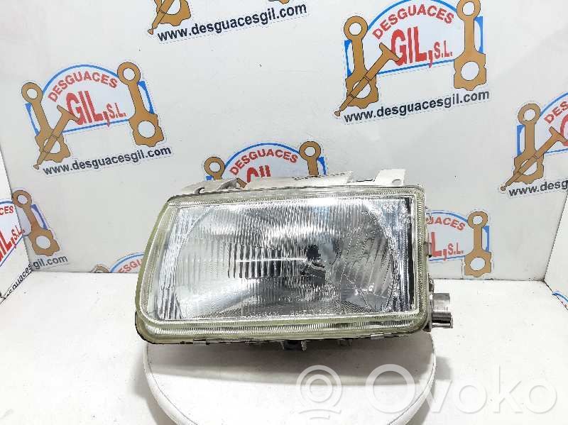 Volkswagen Polo Lampa przednia 
