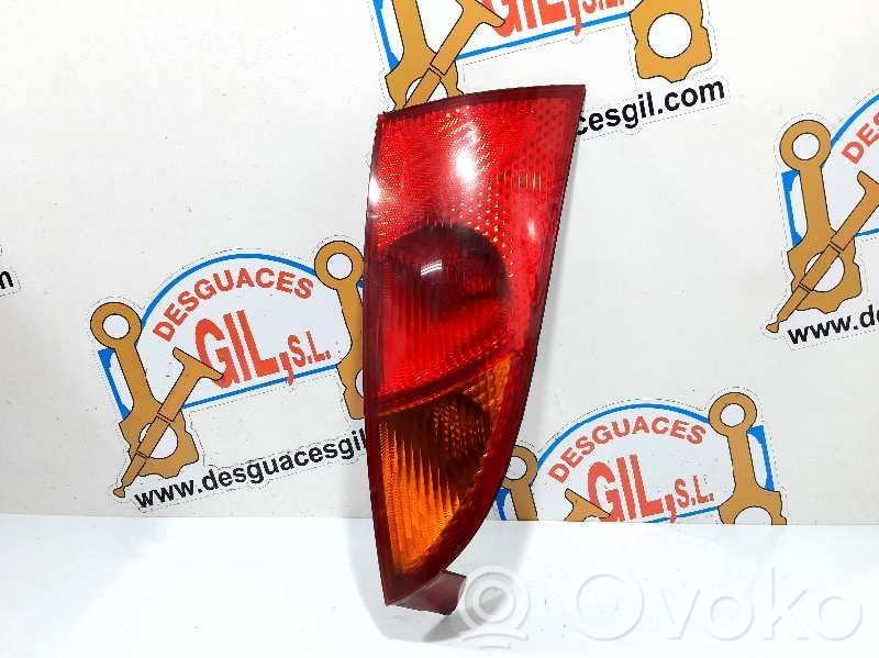 Rear/tail lights   103134