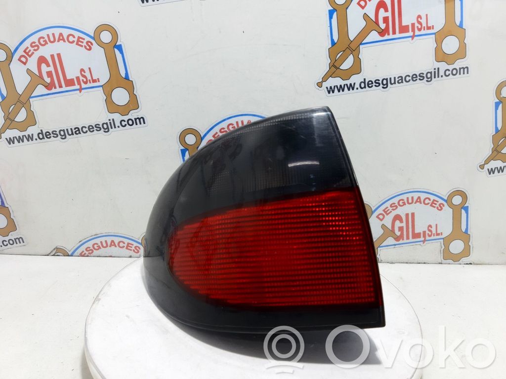 Renault Megane I Lampa tylna 