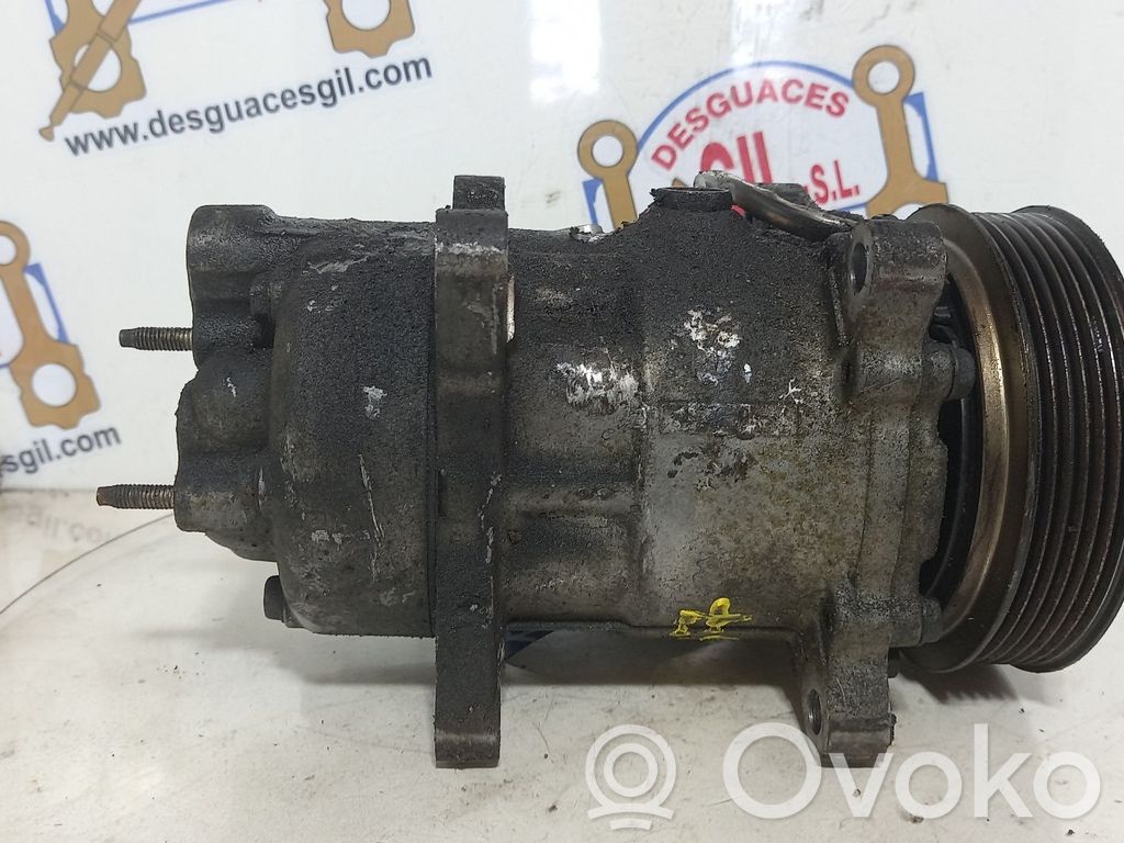 Kompresor / Sprężarka klimatyzacji A/C   128667